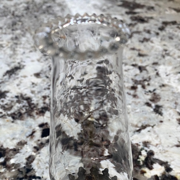 Elegant Glass Oil Lamp - Picture 3 of 6